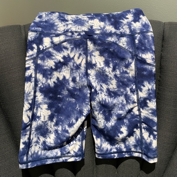 Blue and White Athletic Bike Shorts - Picture 4 of 5